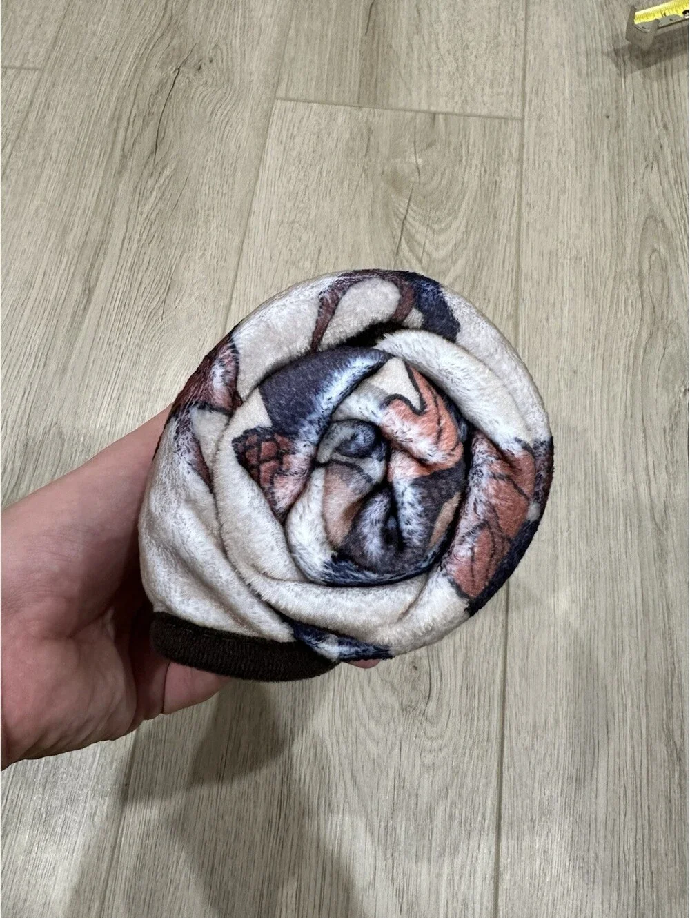 Fairyloot October Emily Wilde Fleece Blanket 50